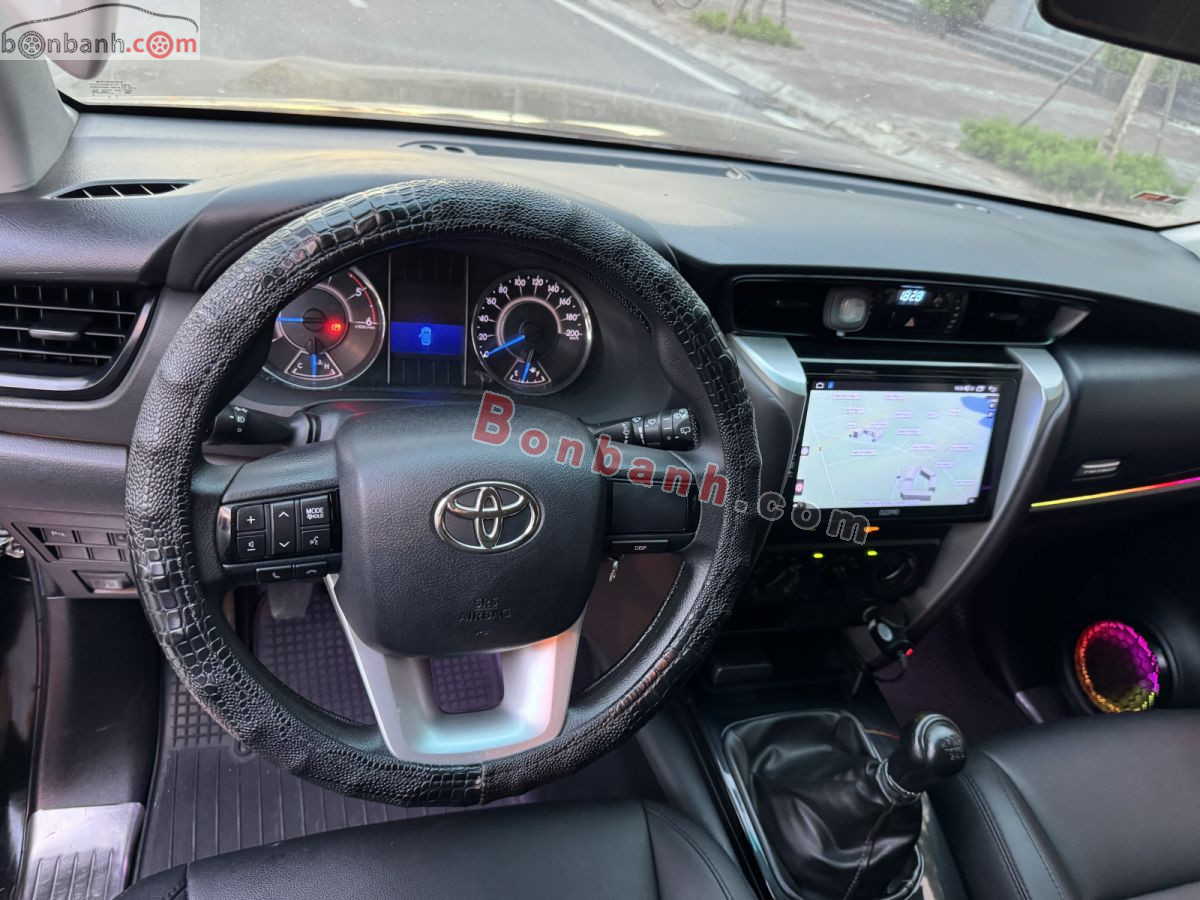 Bán ô tô Toyota Fortuner 2.4G 4x2 MT - 2019 - xe cũ