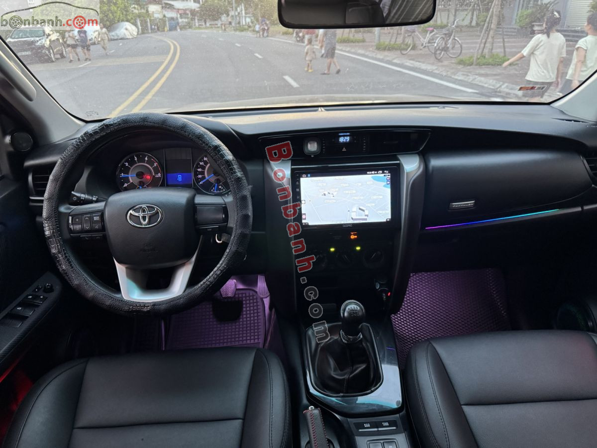 Bán ô tô Toyota Fortuner 2.4G 4x2 MT - 2019 - xe cũ