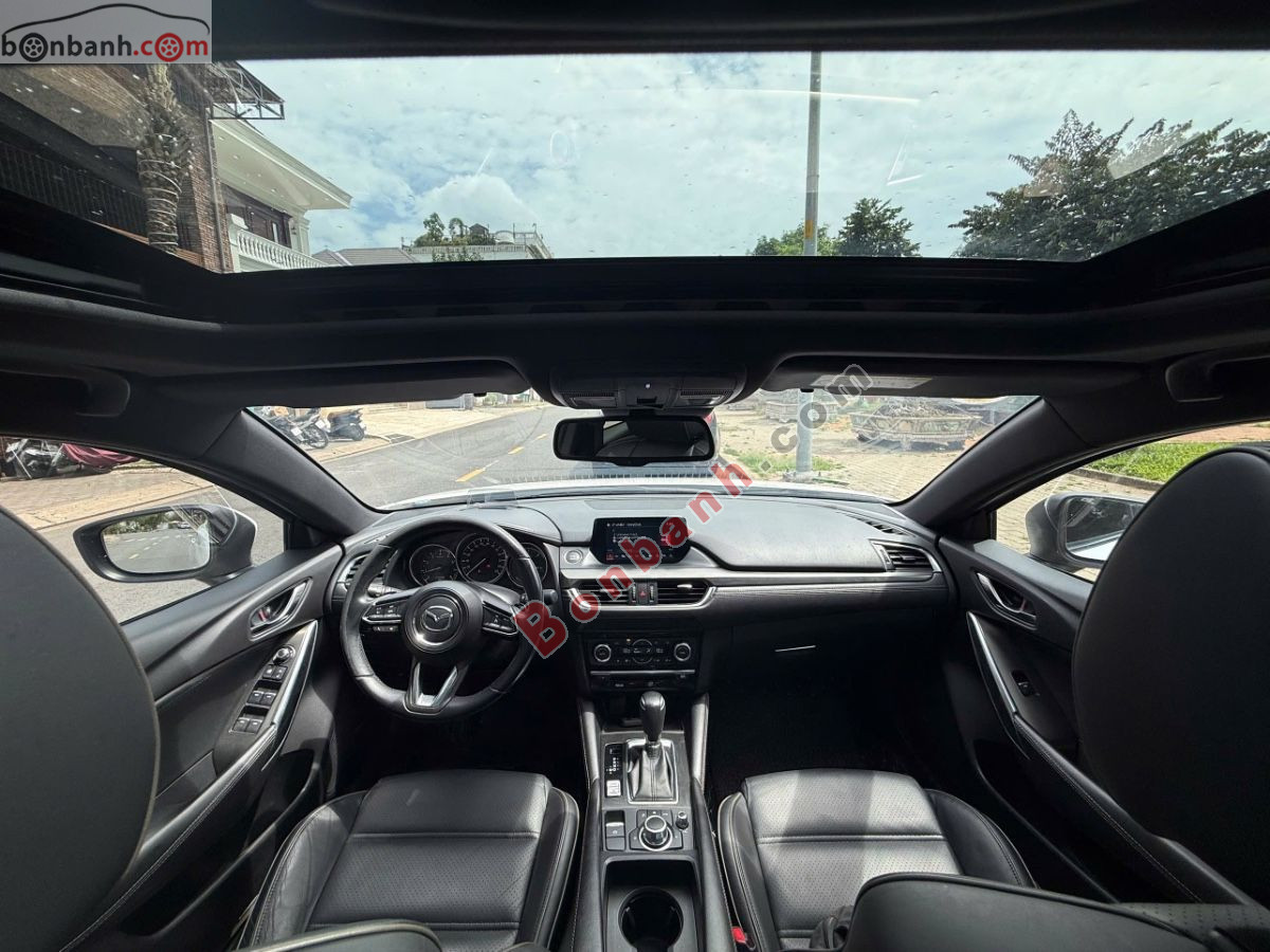 Bán ô tô Mazda 6 Premium 2.5 AT - 2017 - xe cũ