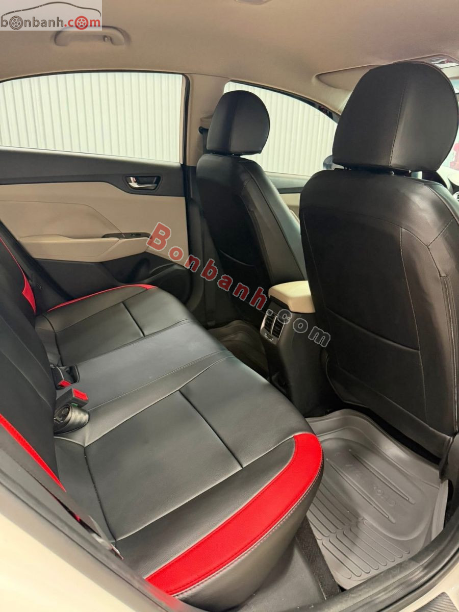 Bán ô tô Hyundai Accent 1.4 MT Tiêu Chuẩn - 2022 - xe cũ