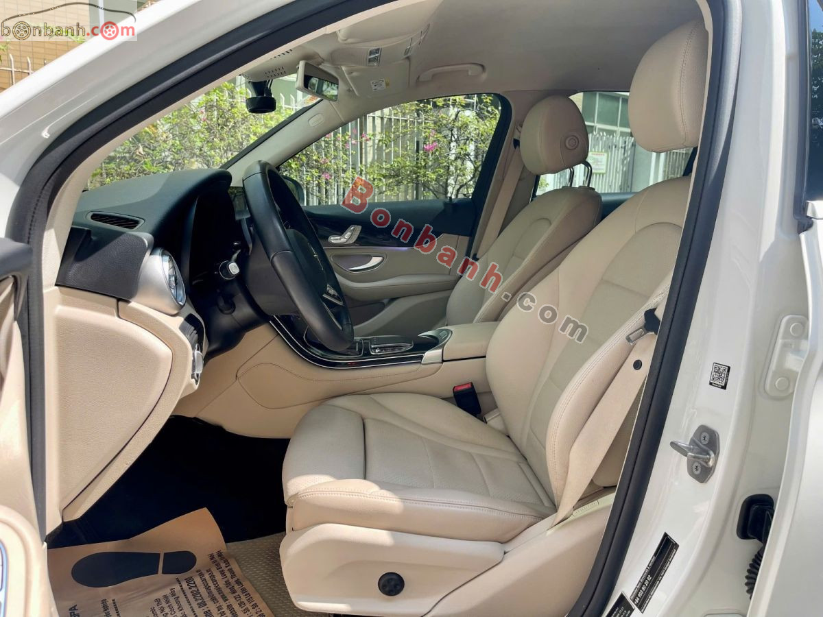 Bán ô tô Mercedes Benz GLC 200 - 2020 - xe cũ