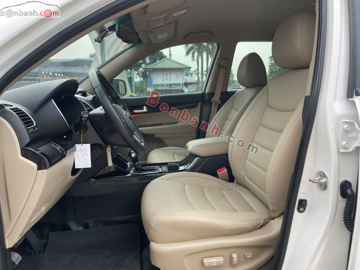Bán ô tô Kia Sorento 2.4 GAT Deluxe - 2020 - xe cũ
