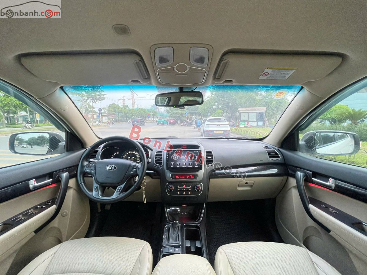 Bán ô tô Kia Sorento 2.4 GAT Deluxe - 2020 - xe cũ