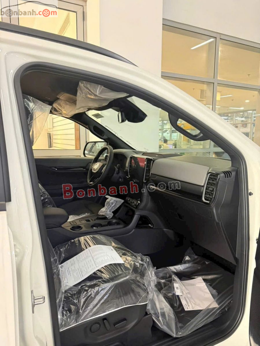 Bán ô tô Ford Everest Sport 2.0L 4x2 AT - 2026 - xe mới