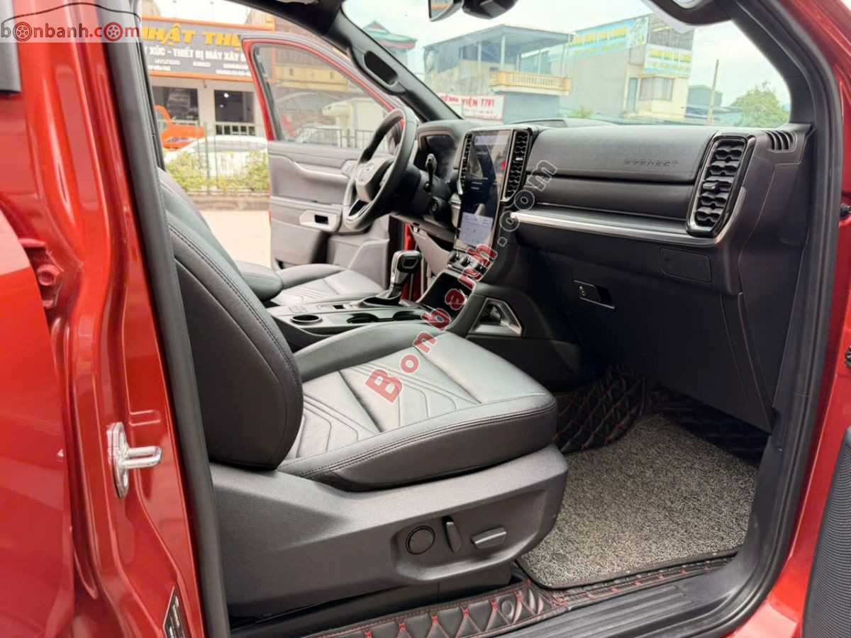 Bán ô tô Ford Everest Titanium 2.0L 4x2 AT - 2022 - xe cũ