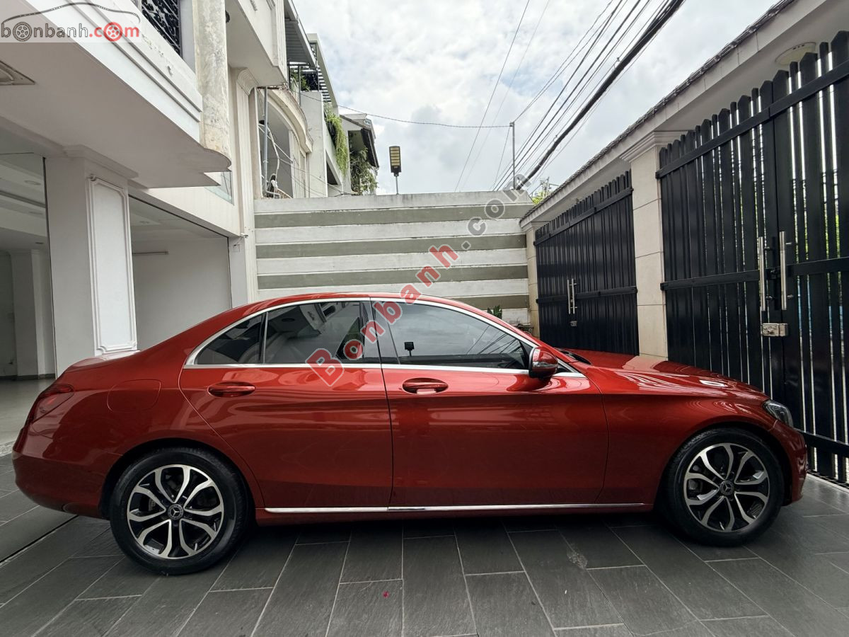 Bán ô tô Mercedes Benz C class C200 - 2017 - xe cũ
