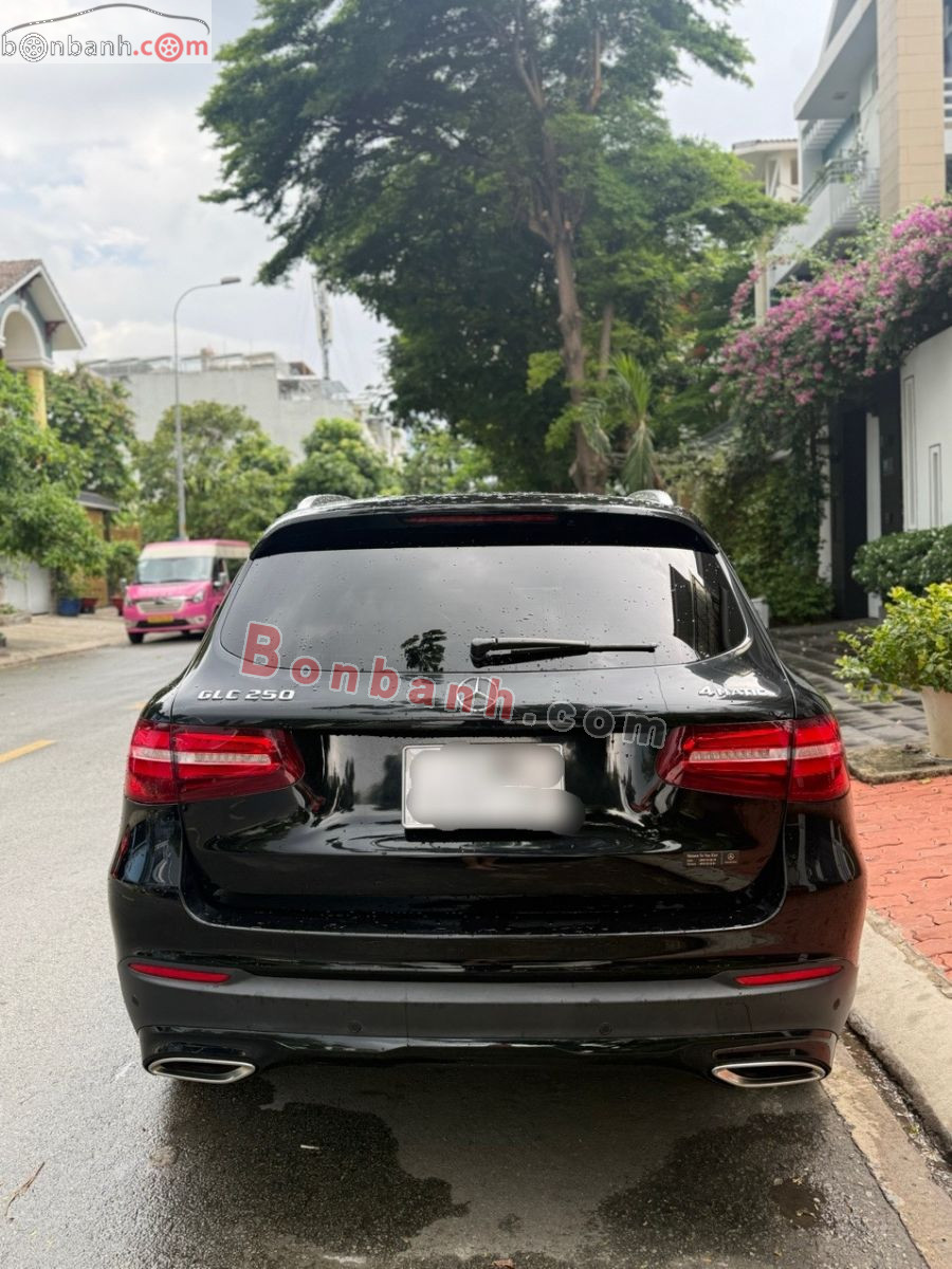 Bán ô tô Mercedes Benz GLC 250 4Matic - 2016 - xe cũ