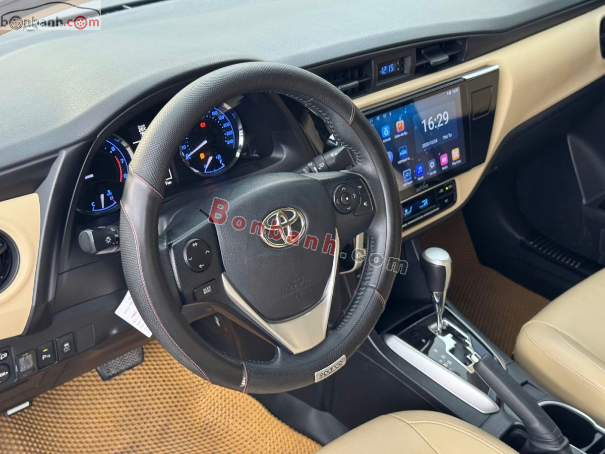 Bán ô tô Toyota Corolla altis 1.8G AT - 2018 - xe cũ