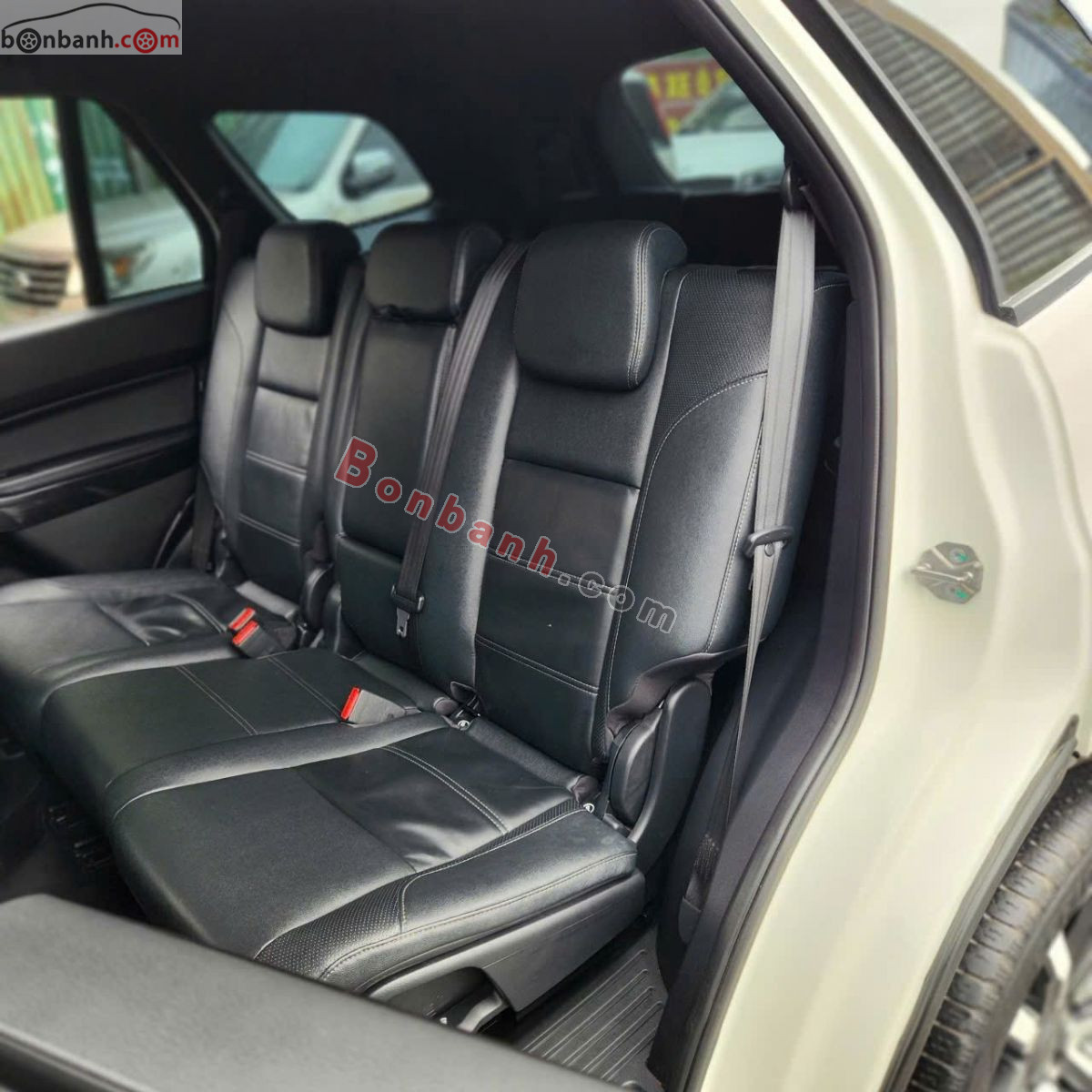 Bán ô tô Ford Everest Titanium 2.0L 4x2 AT - 2022 - xe cũ
