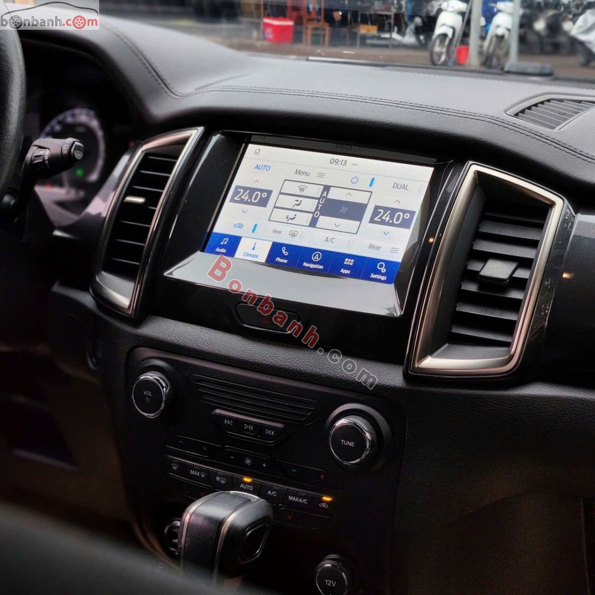Bán ô tô Ford Everest Titanium 2.0L 4x2 AT - 2022 - xe cũ