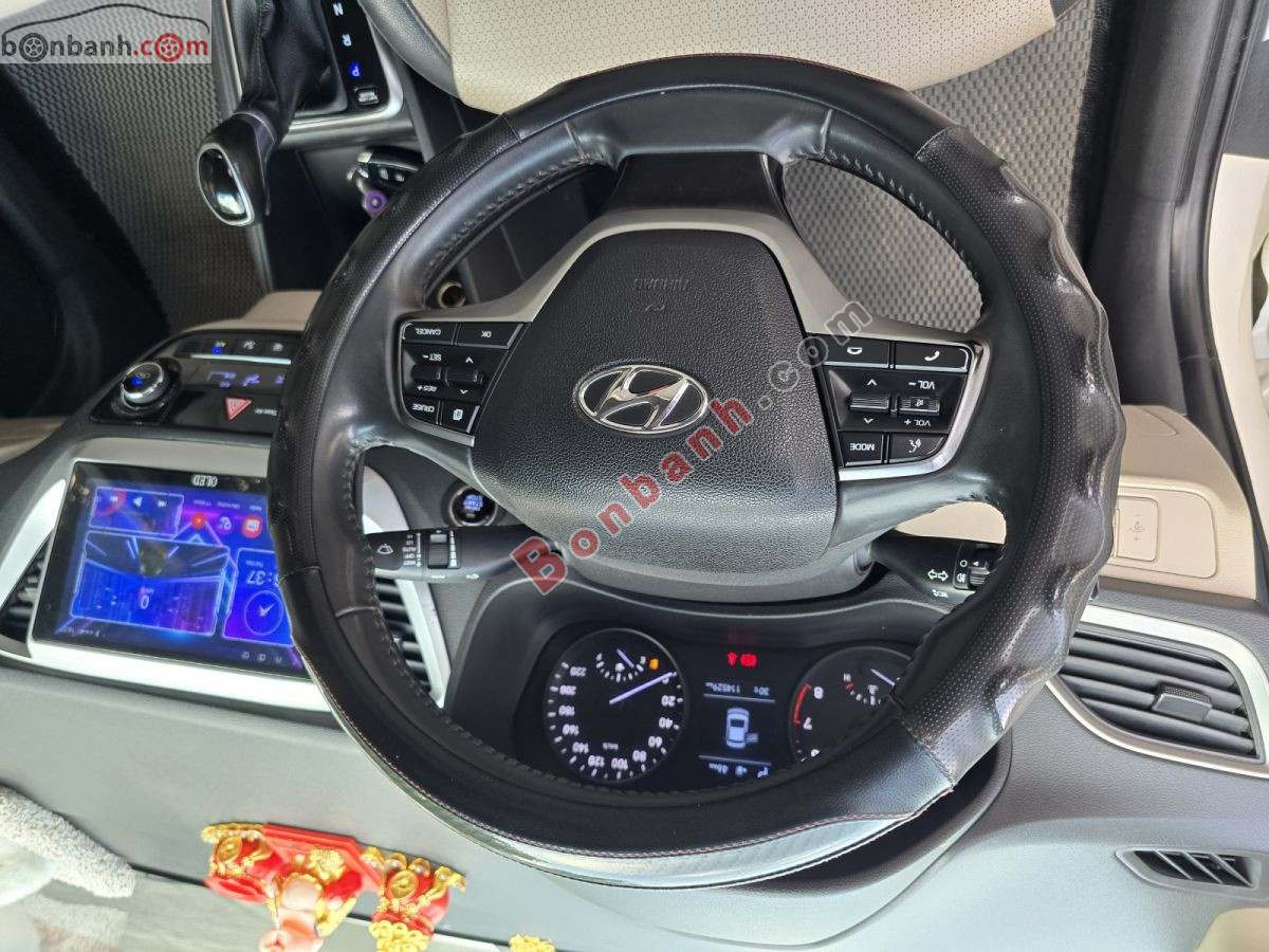 Bán ô tô Hyundai Accent 1.4 ATH - 2019 - xe cũ