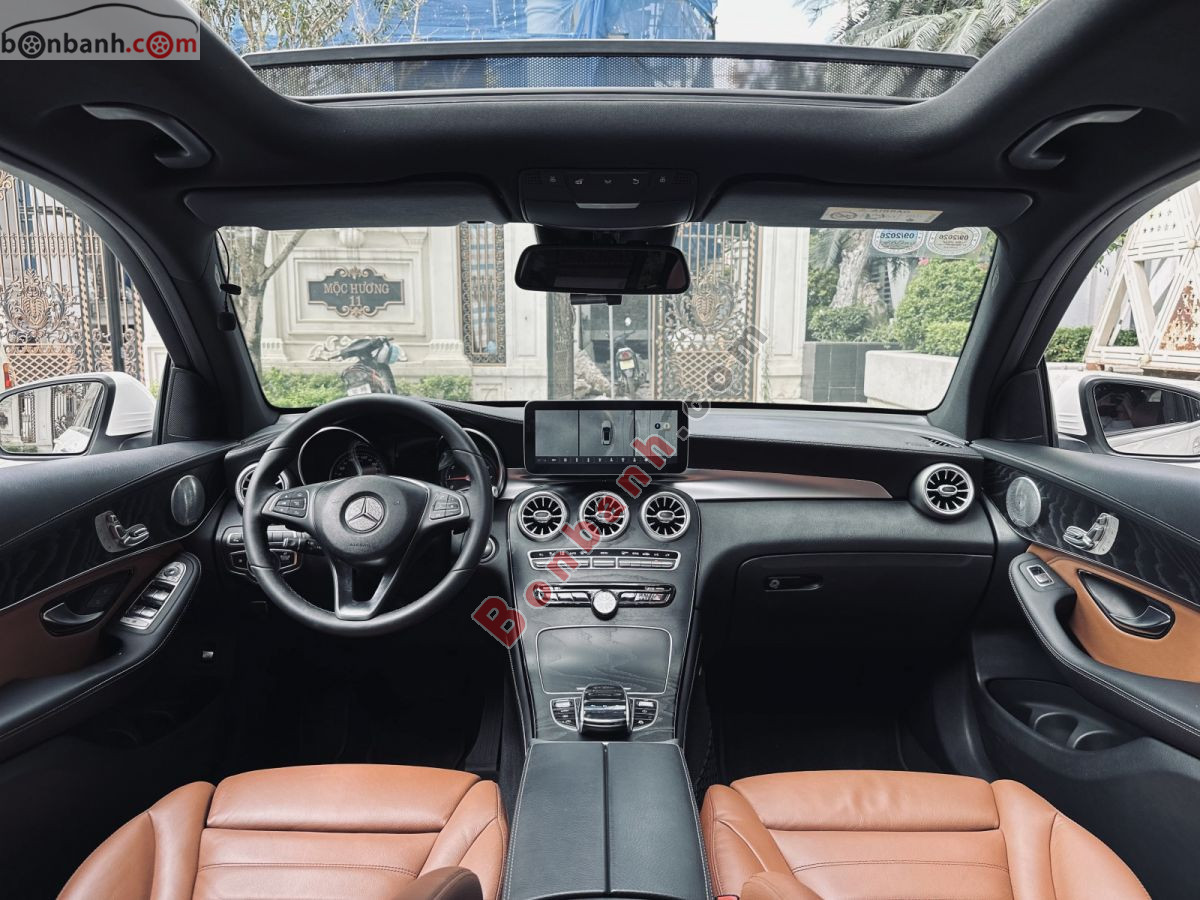 Bán ô tô Mercedes Benz GLC 300 4Matic - 2018 - xe cũ