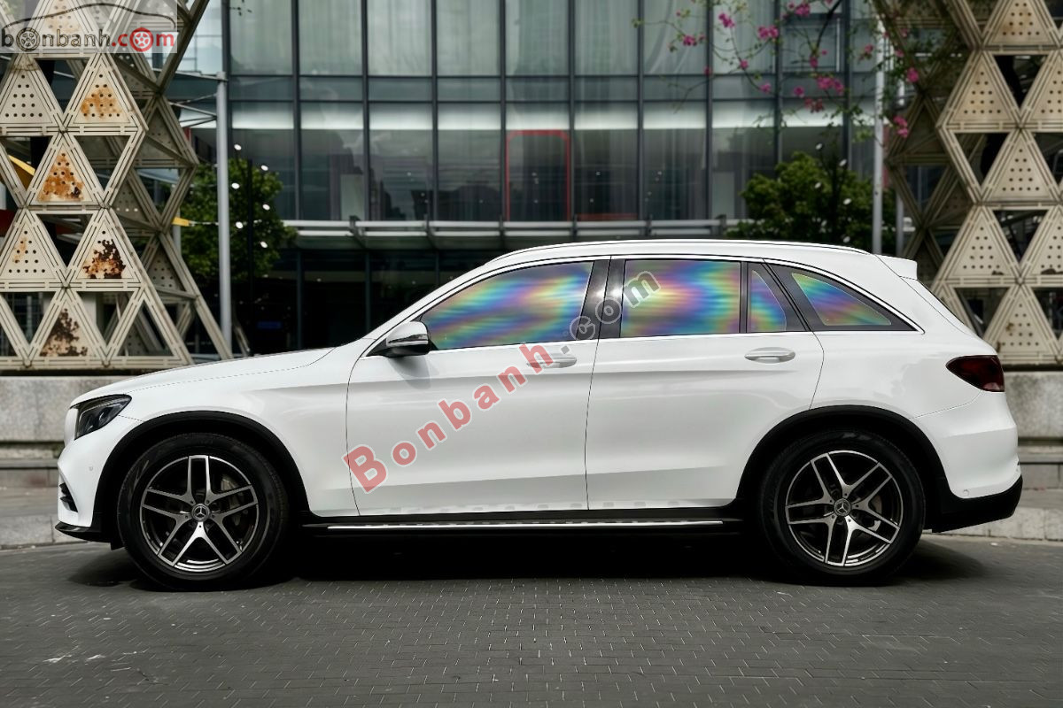Bán ô tô Mercedes Benz GLC 300 4Matic - 2018 - xe cũ