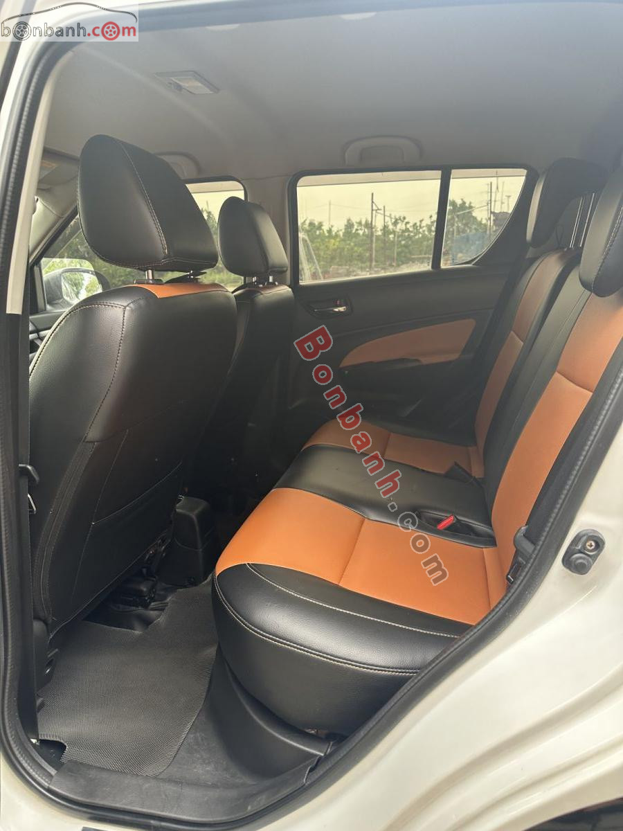 Bán ô tô Suzuki Swift 1.4 AT - 2014 - xe cũ