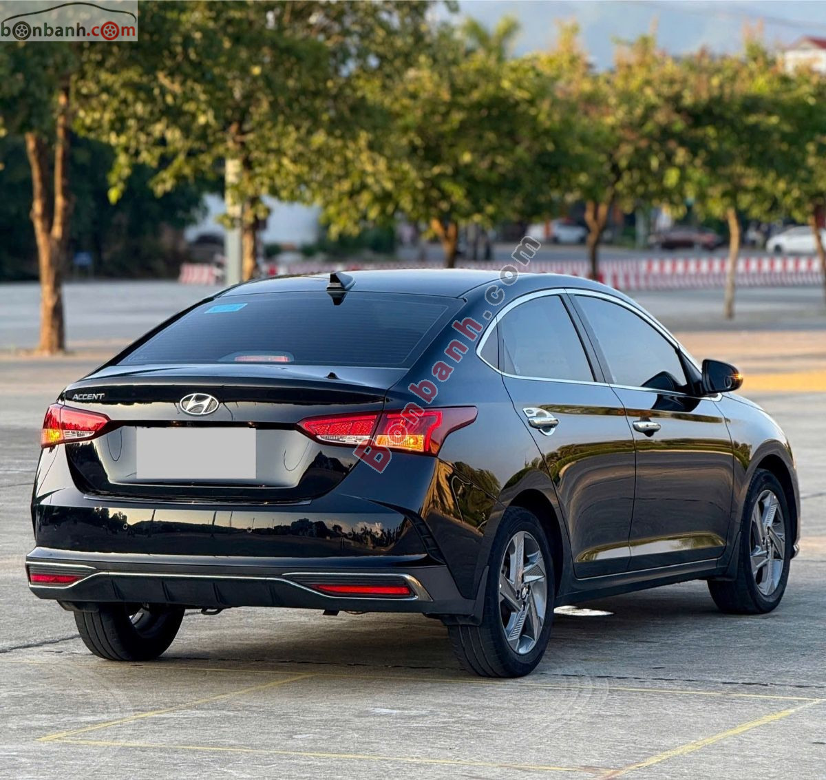 Bán ô tô Hyundai Accent 1.4 AT Đặc Biệt - 2021 - xe cũ
