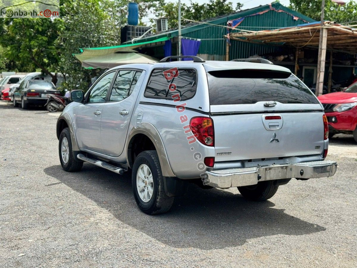 Bán ô tô Mitsubishi Triton GLS 4x4 AT - 2011 - xe cũ