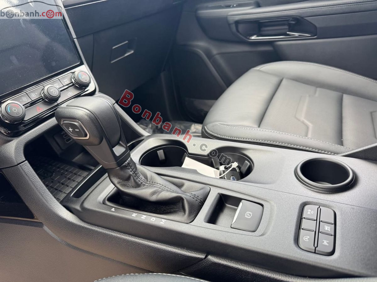 Bán ô tô Ford Everest Sport 2.0L 4x2 AT - 2026 - xe mới
