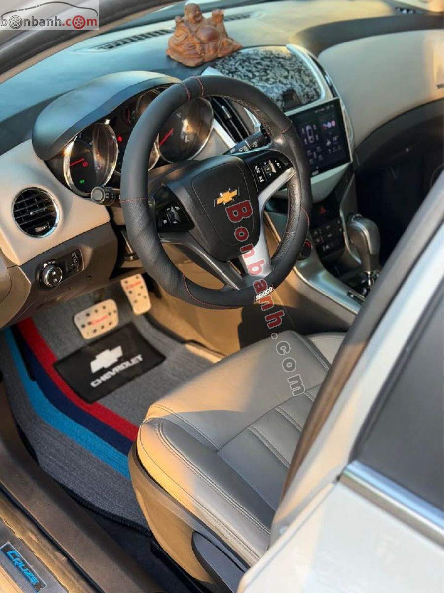 Bán ô tô Chevrolet Cruze LTZ 1.8 AT - 2015 - xe cũ