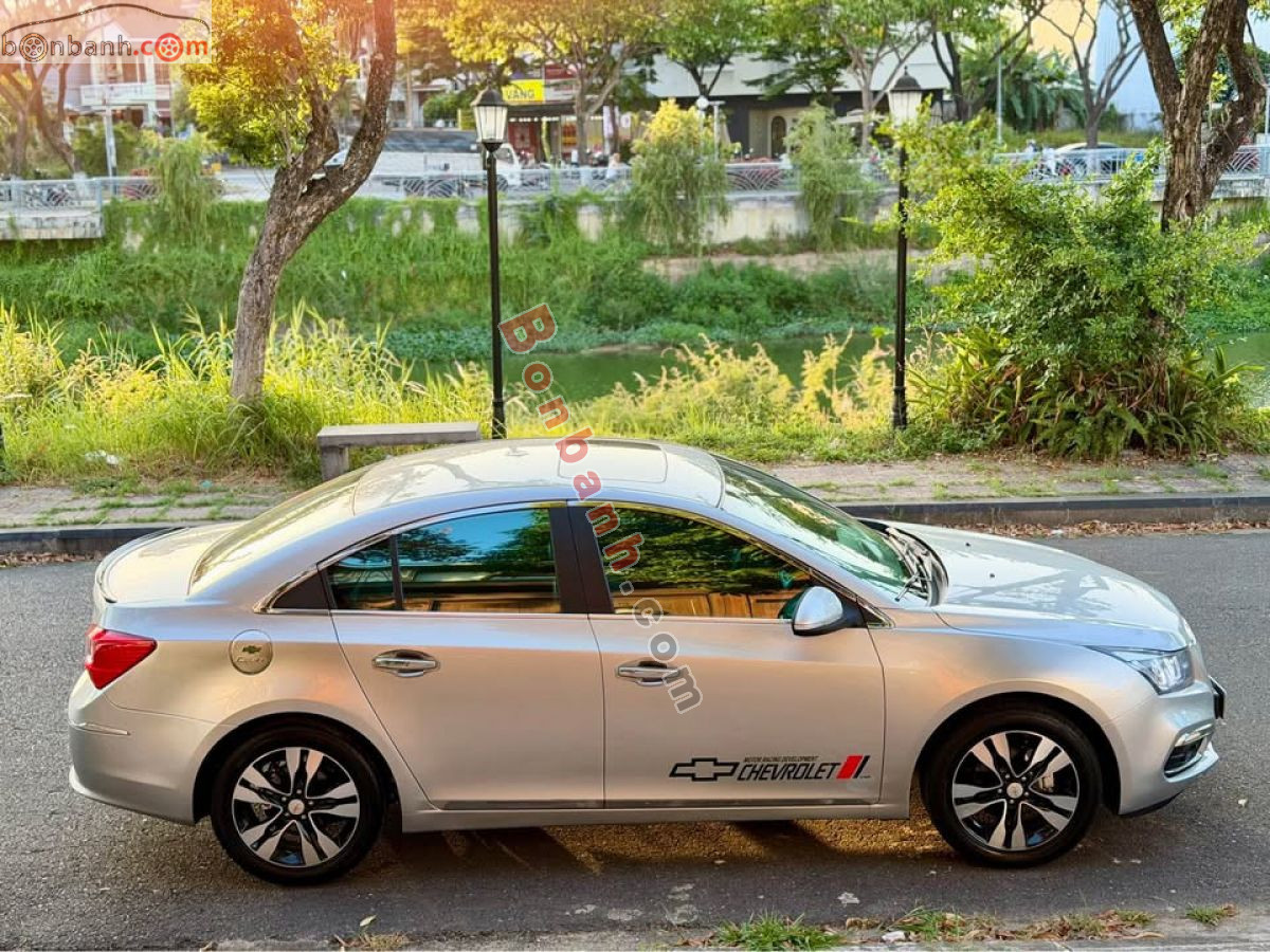 Bán ô tô Chevrolet Cruze LTZ 1.8 AT - 2015 - xe cũ