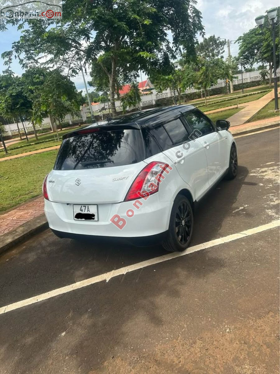 Bán ô tô Suzuki Swift 1.4 AT - 2015 - xe cũ