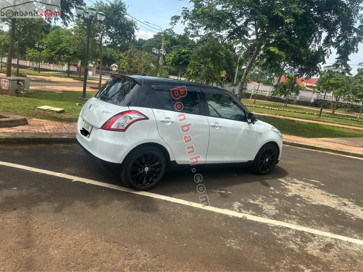 Bán ô tô Suzuki Swift 1.4 AT - 2015 - xe cũ