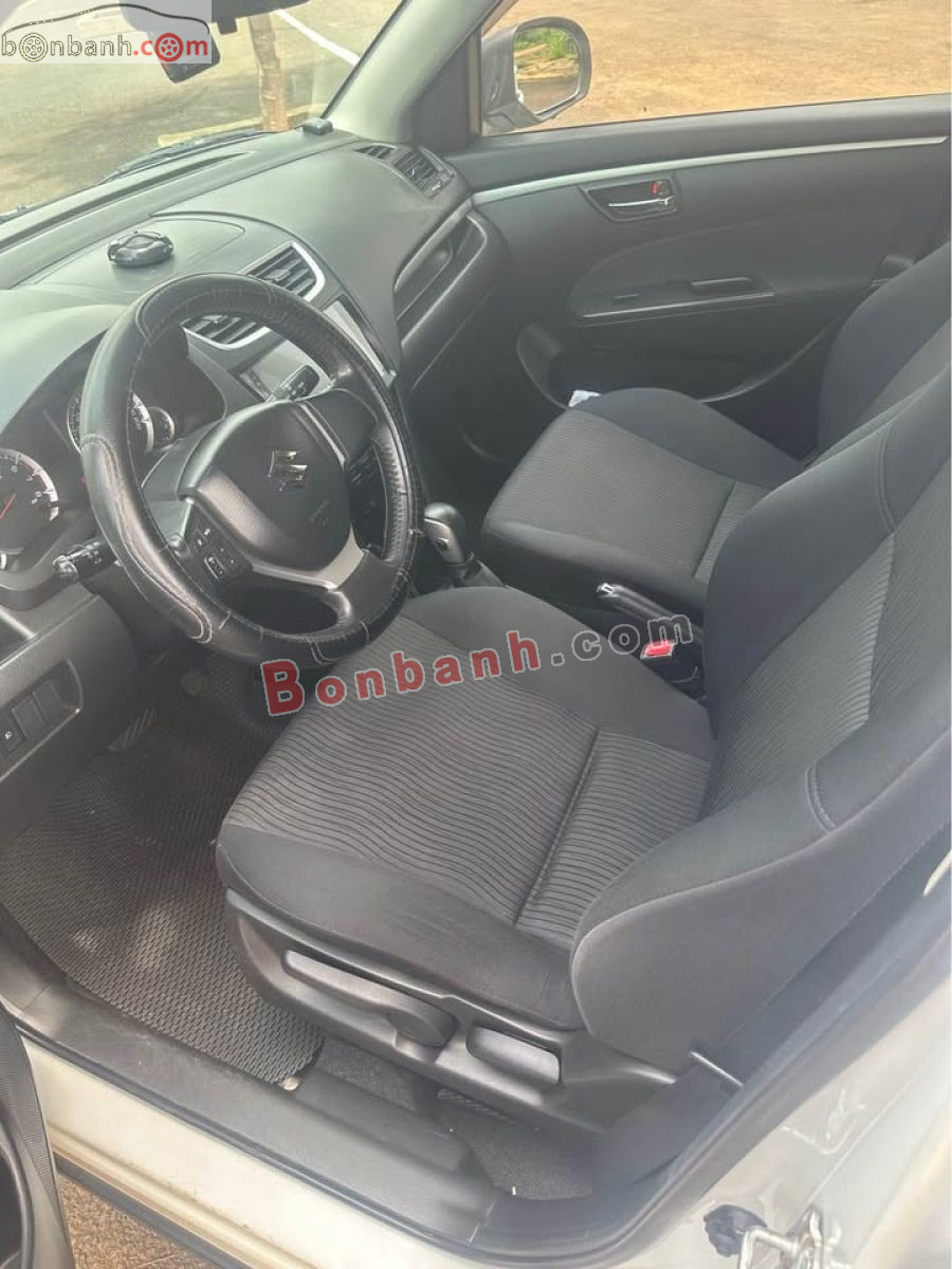 Bán ô tô Suzuki Swift 1.4 AT - 2015 - xe cũ