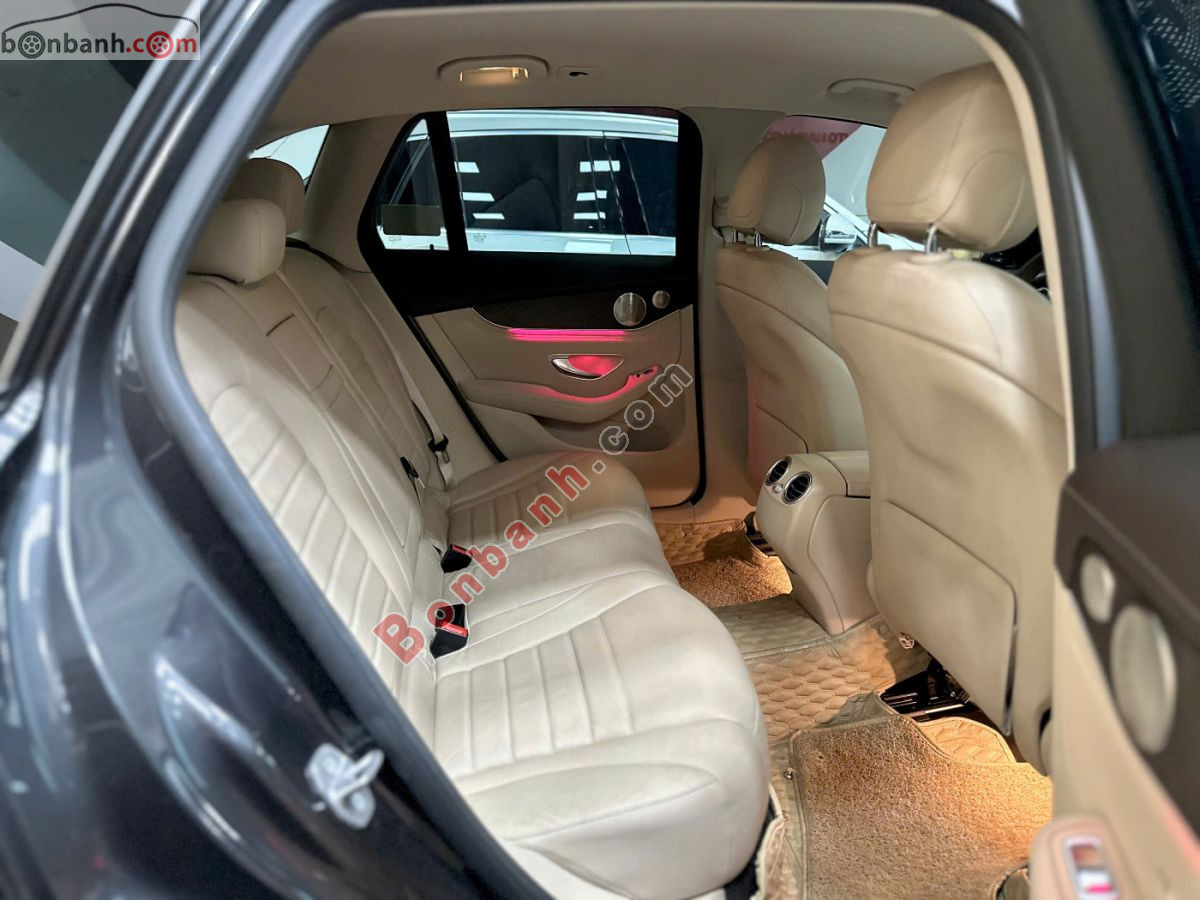 Bán ô tô Mercedes Benz GLC 200 4Matic - 2021 - xe cũ
