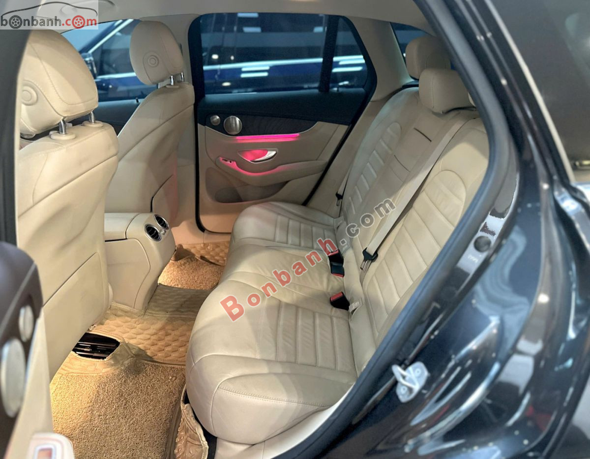 Bán ô tô Mercedes Benz GLC 200 4Matic - 2021 - xe cũ