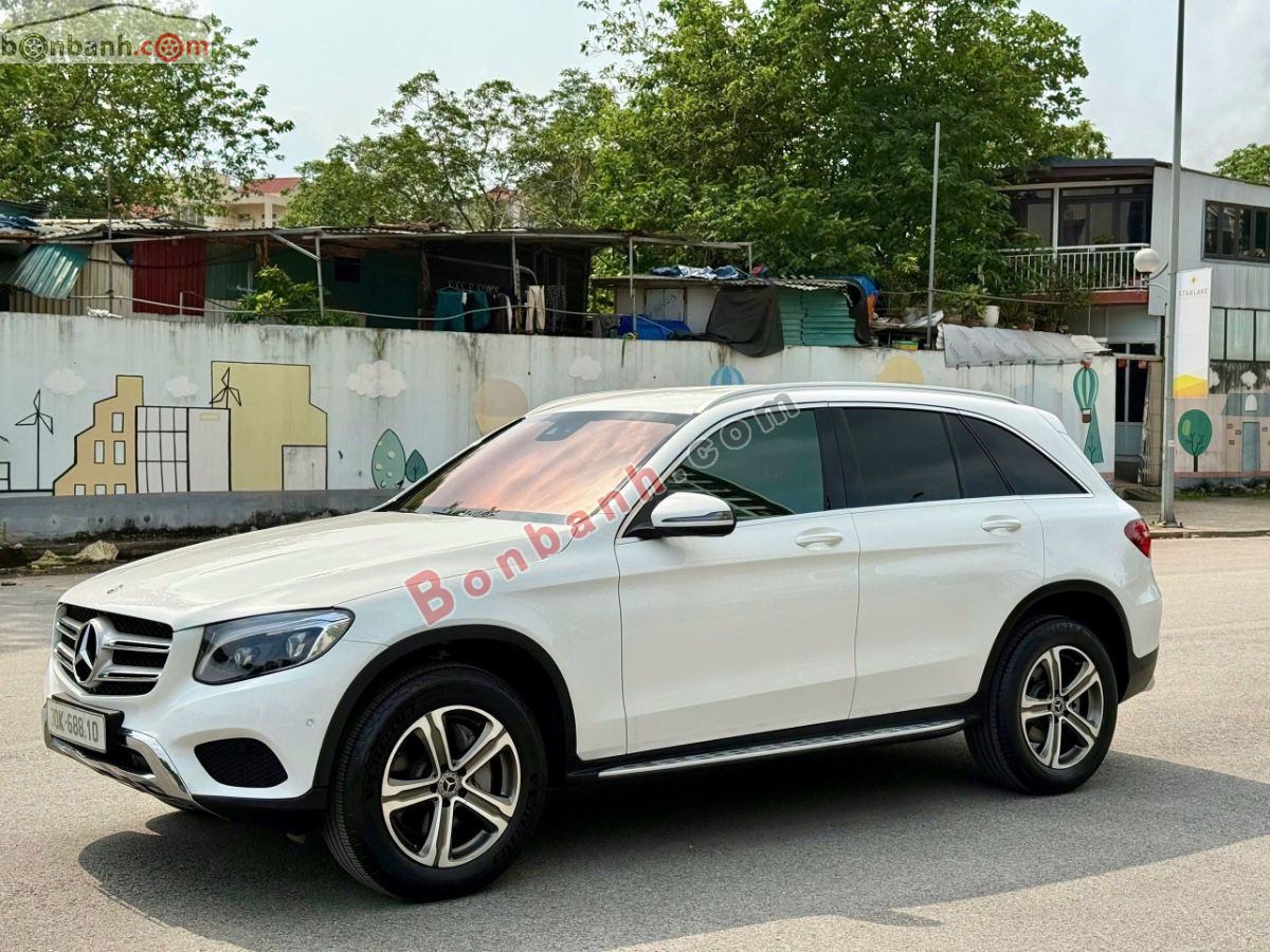 Bán ô tô Mercedes Benz GLC 250 4Matic - 2017 - xe cũ