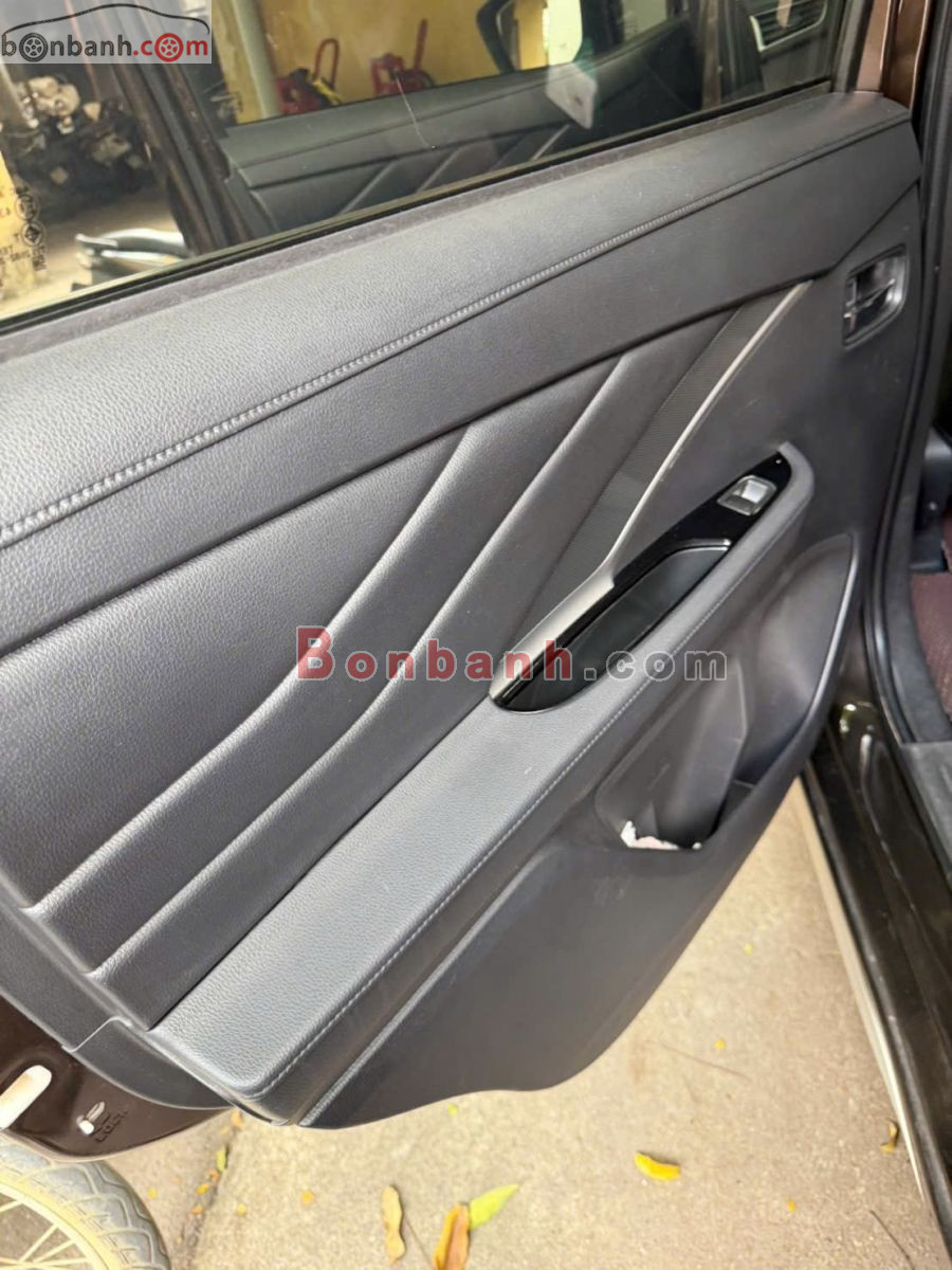 Bán ô tô Mitsubishi Xpander 1.5 AT - 2020 - xe cũ