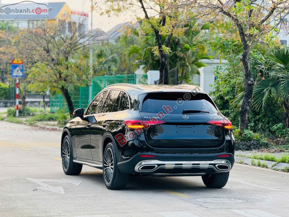Bán ô tô Mercedes Benz GLC 300 4Matic - 2023 - xe cũ