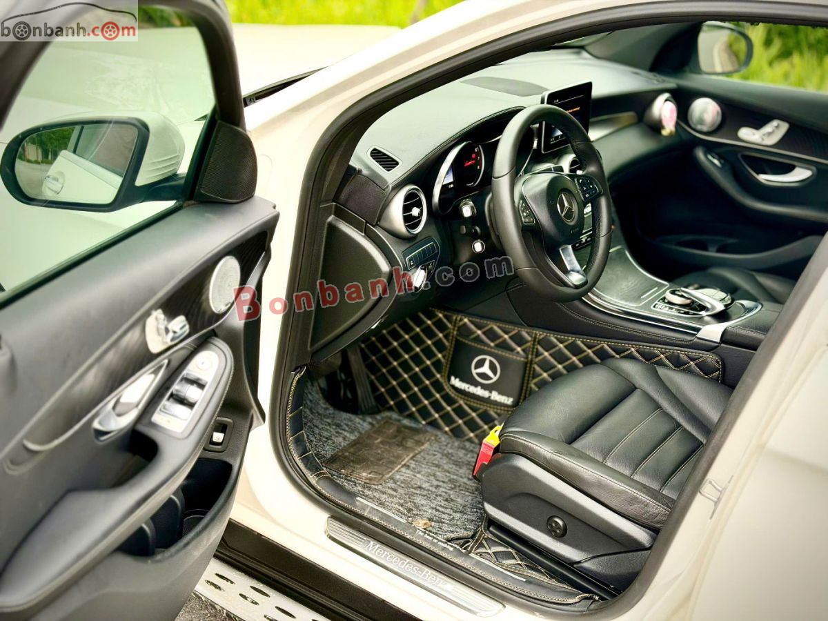 Bán ô tô Mercedes Benz GLC 300 4Matic - 2016 - xe cũ