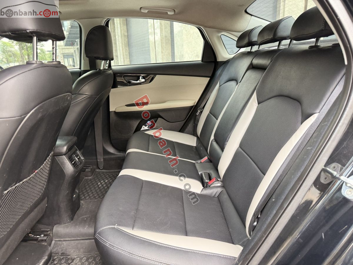 Bán ô tô Kia K3 Luxury 1.6 AT - 2022 - xe cũ