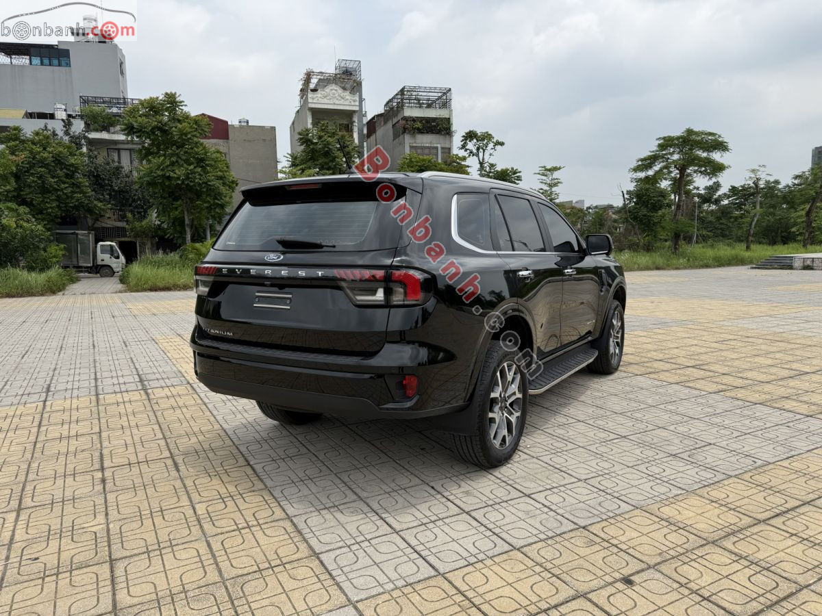 Bán ô tô Ford Everest Titanium 2.0L 4x2 AT - 2024 - xe cũ
