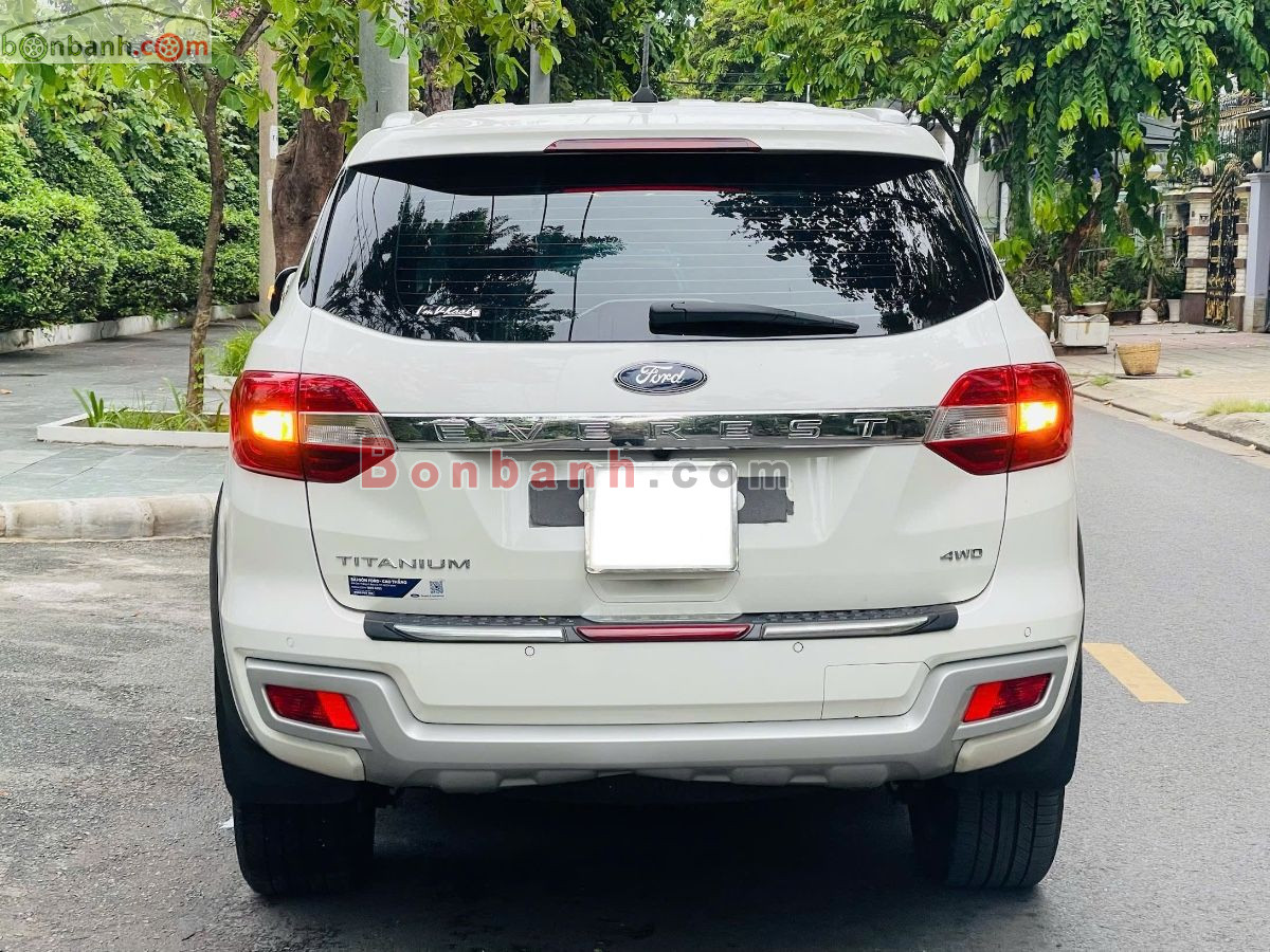 Bán ô tô Ford Everest Titanium 2.0L 4x4 AT - 2018 - xe cũ