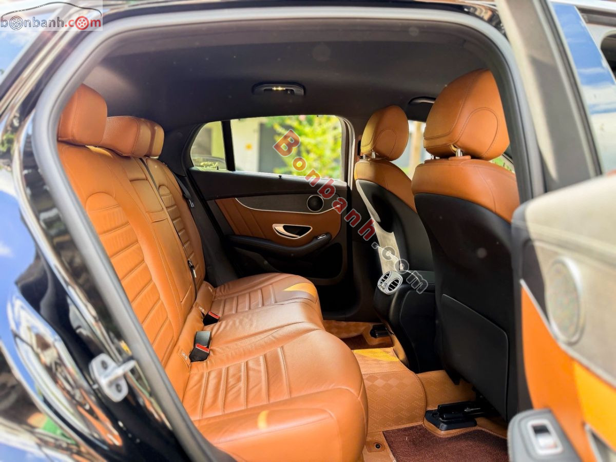 Bán ô tô Mercedes Benz GLC 300 4Matic Coupe - 2022 - xe cũ