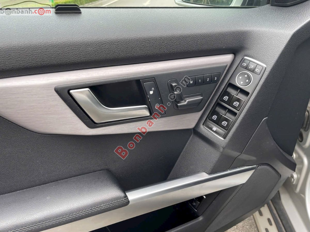 Bán ô tô Mercedes Benz GLK Class 300 4Matic - 2011 - xe cũ