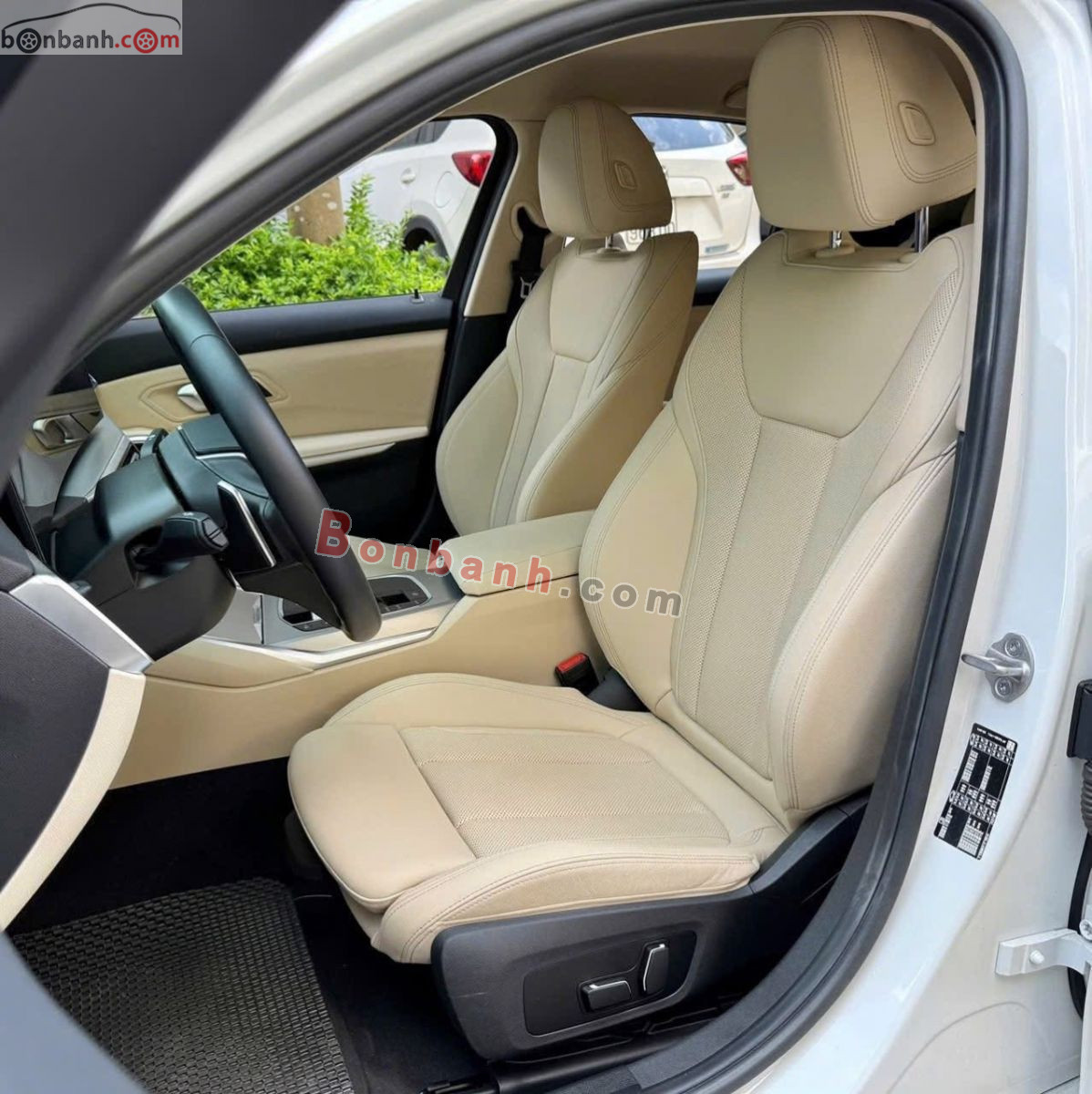 Bán ô tô BMW 3 Series 320i Sport Line - 2024 - xe cũ