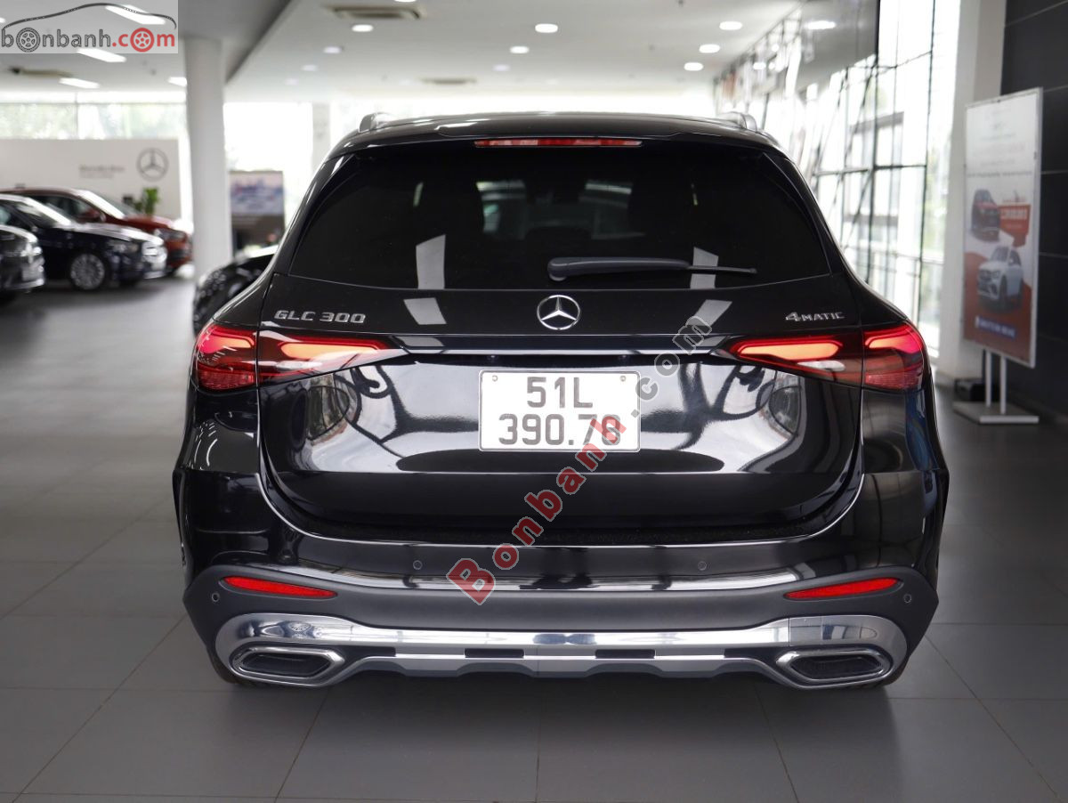 Bán ô tô Mercedes Benz GLC 300 4Matic - 2023 - xe cũ