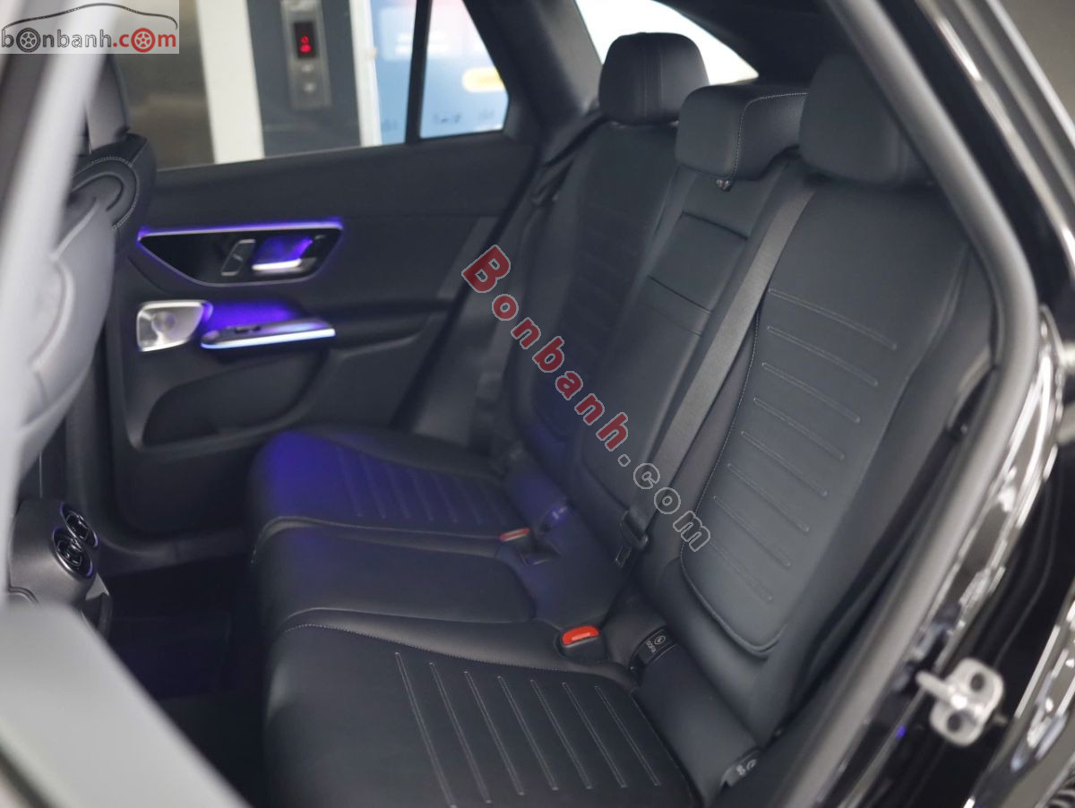 Bán ô tô Mercedes Benz GLC 300 4Matic - 2023 - xe cũ