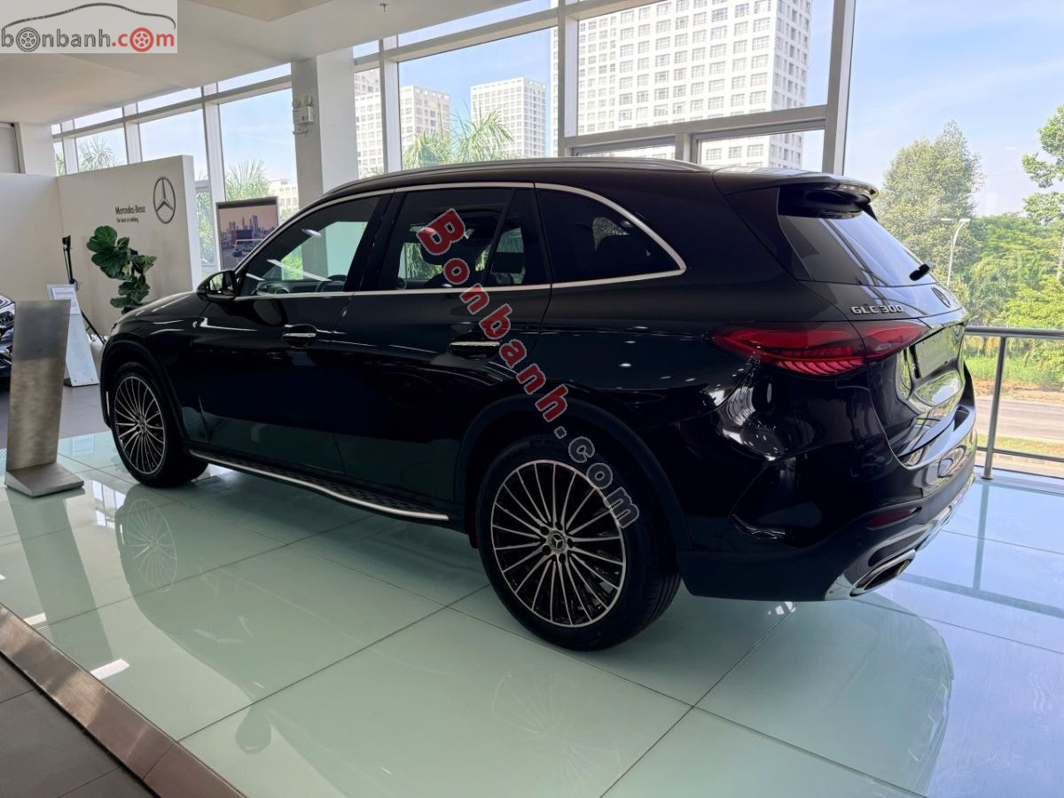 Bán ô tô Mercedes Benz GLC 300 4Matic - 2023 - xe cũ