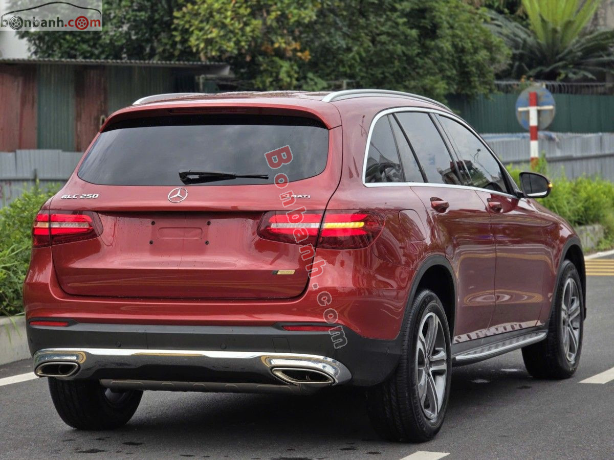 Bán ô tô Mercedes Benz GLC 250 4Matic - 2017 - xe cũ
