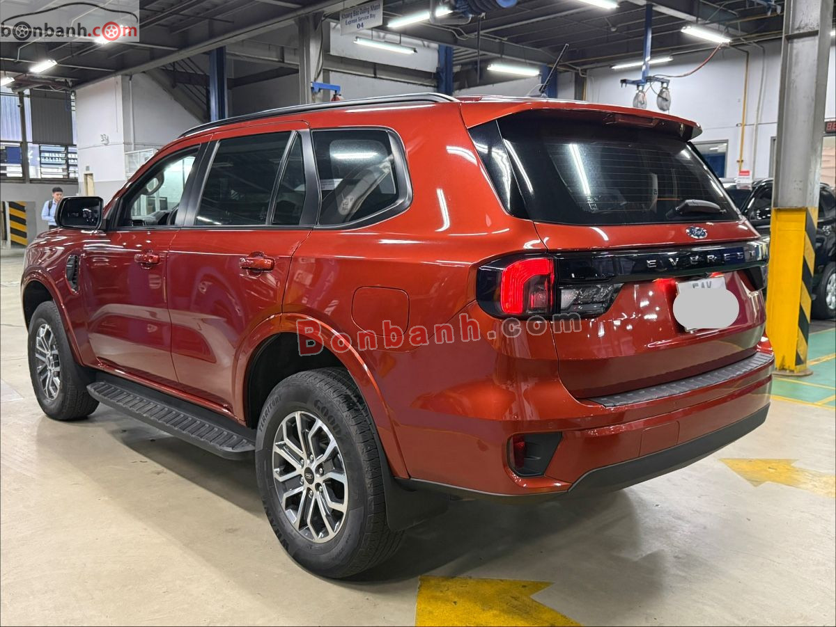Bán ô tô Ford Everest Ambiente 2.0L 4x2 AT - 2022 - xe cũ