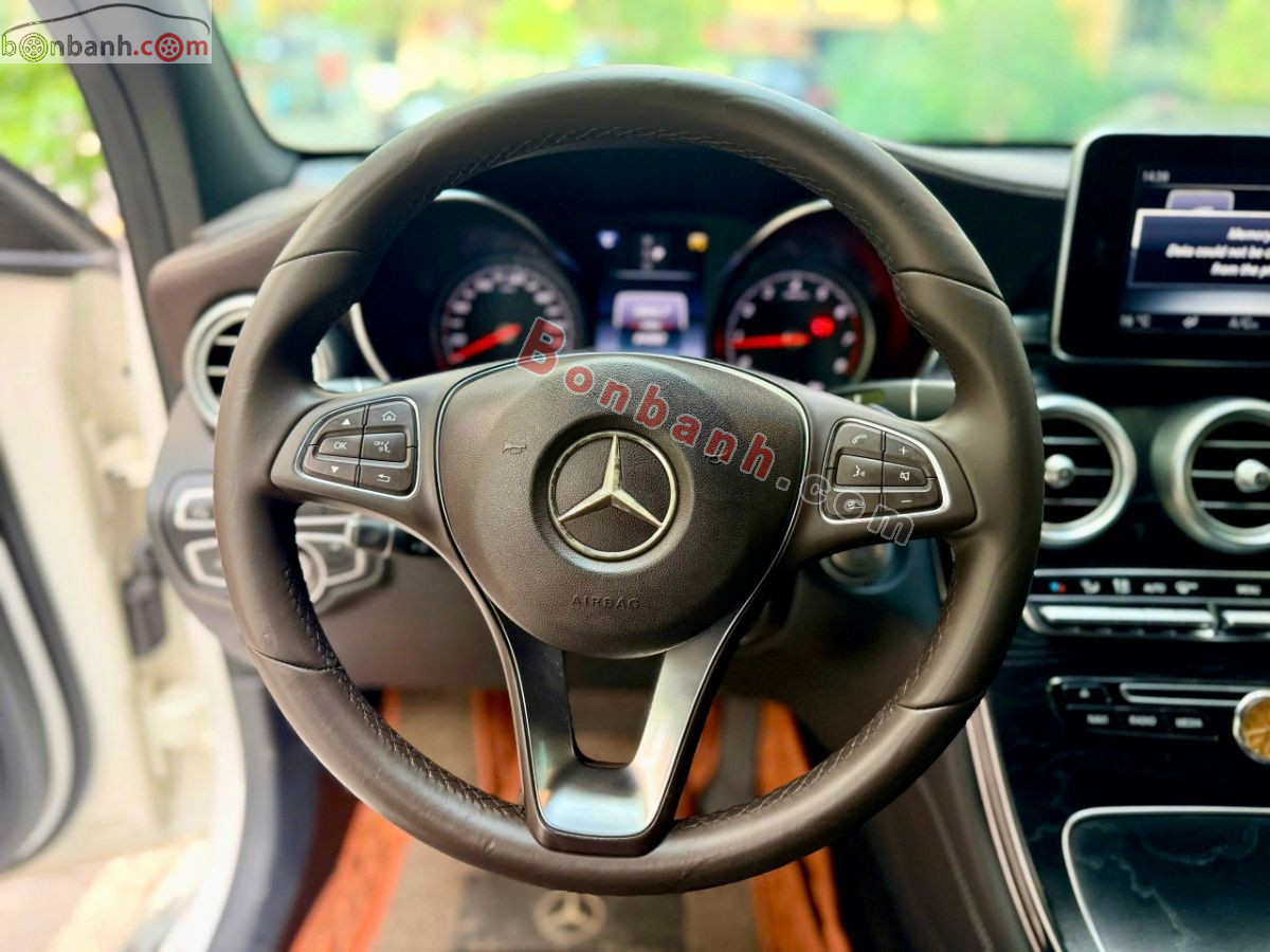 Bán ô tô Mercedes Benz GLC 300 4Matic - 2016 - xe cũ