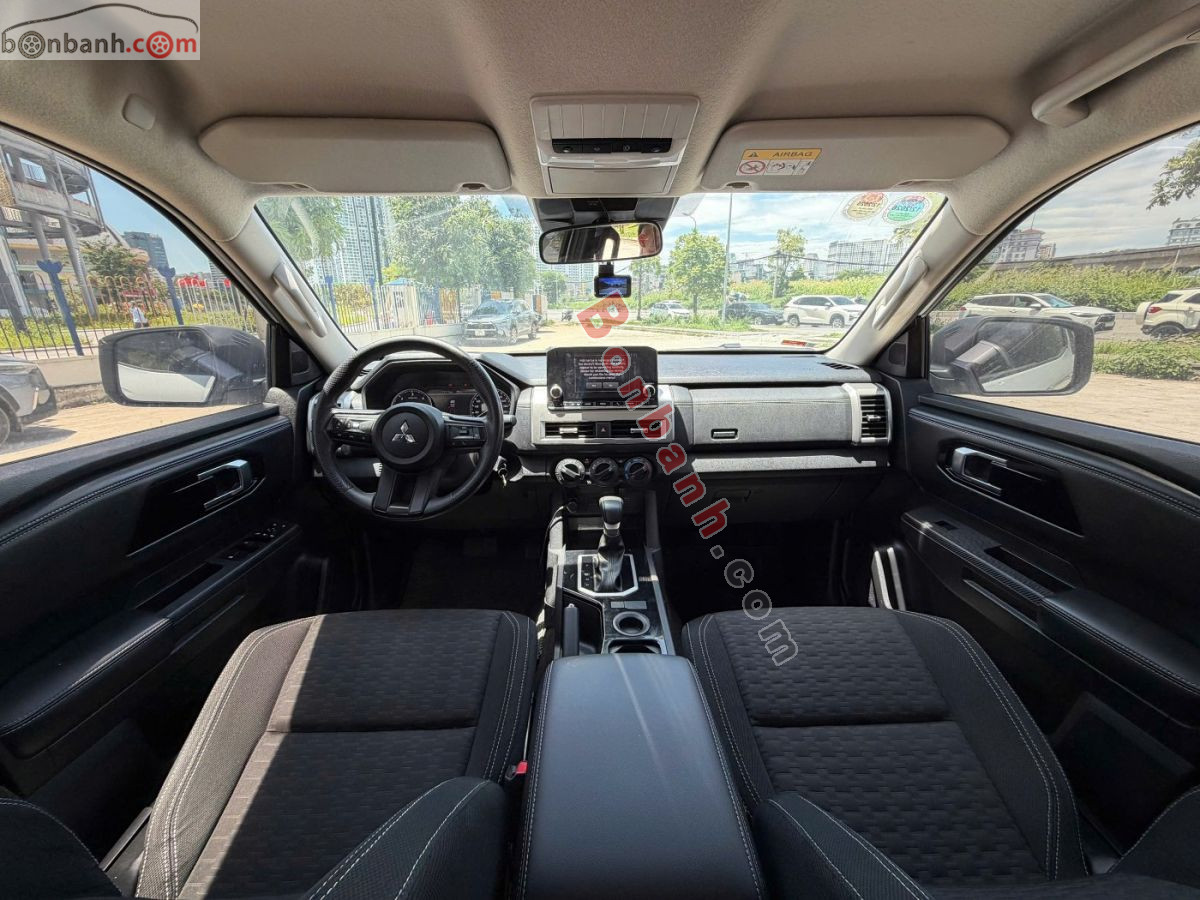 Bán ô tô Mitsubishi Triton GLX 2WD AT - 2024 - xe cũ