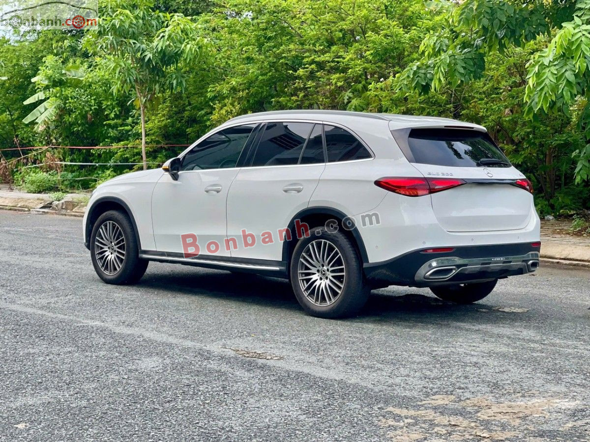 Bán ô tô Mercedes Benz GLC 200 4Matic - 2023 - xe cũ