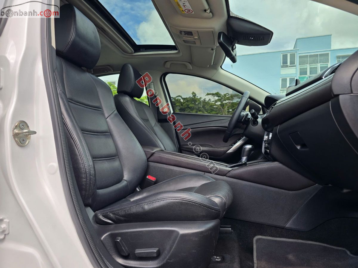 Bán ô tô Mazda 6 Premium 2.0 AT - 2018 - xe cũ