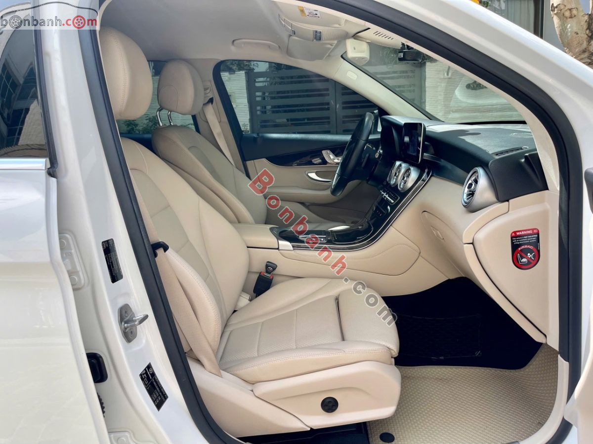 Bán ô tô Mercedes Benz GLC 200 - 2020 - xe cũ