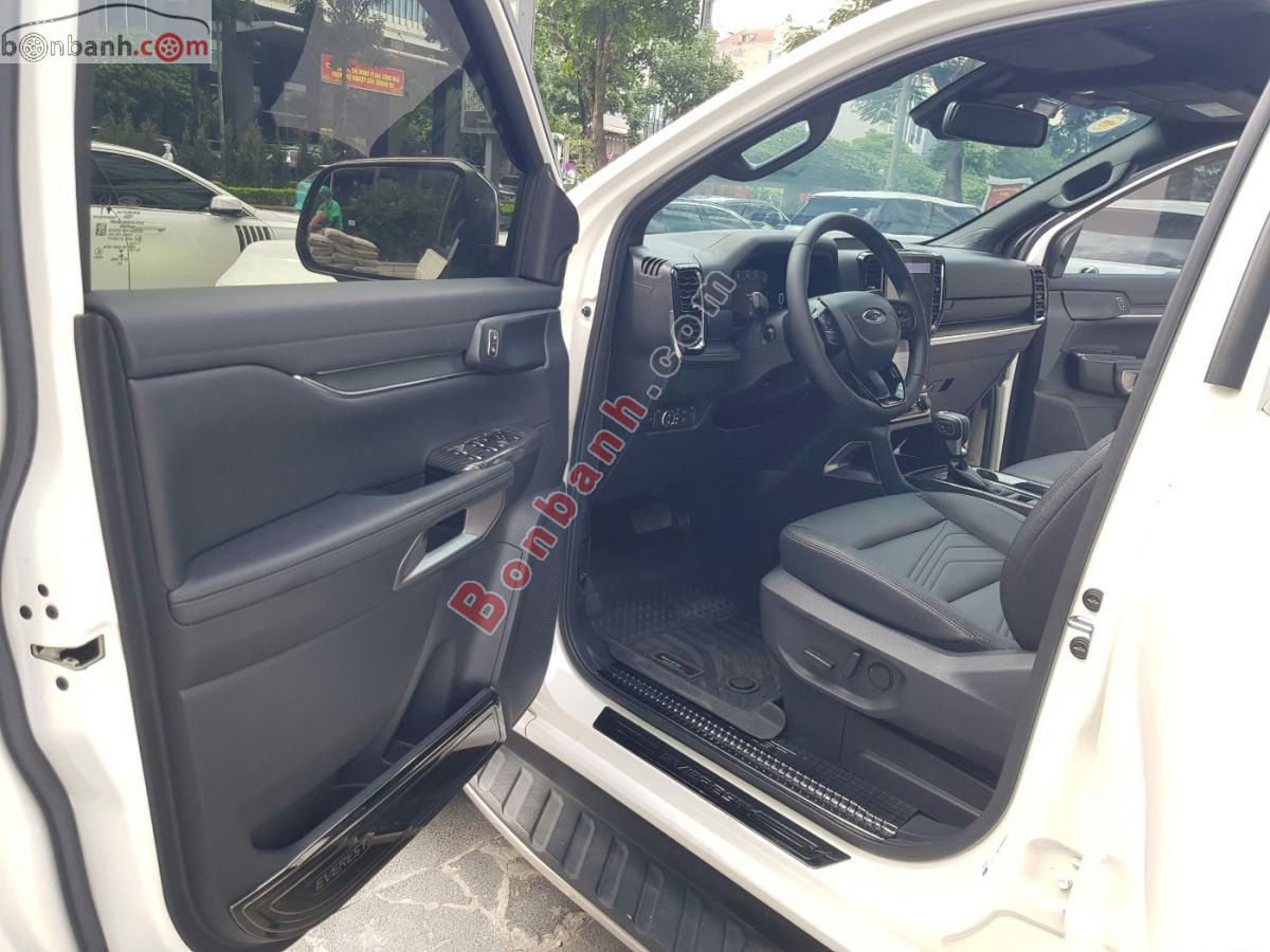 Bán ô tô Ford Everest Titanium 2.0L 4x2 AT - 2023 - xe cũ