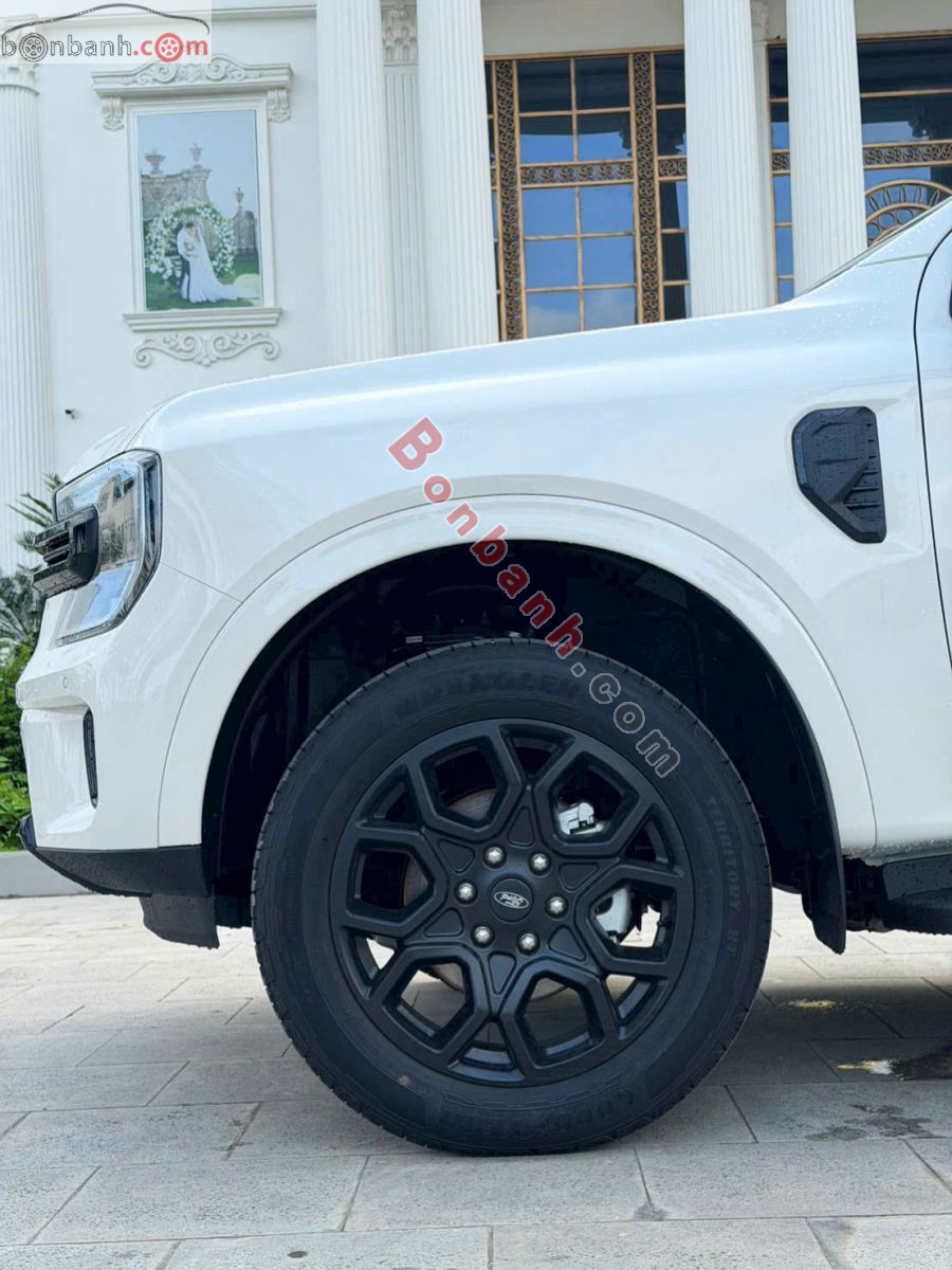 Bán ô tô Ford Everest Sport 2.0L 4x2 AT - 2026 - xe mới